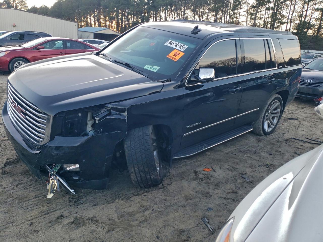 GMC YUKON SLT 2018
