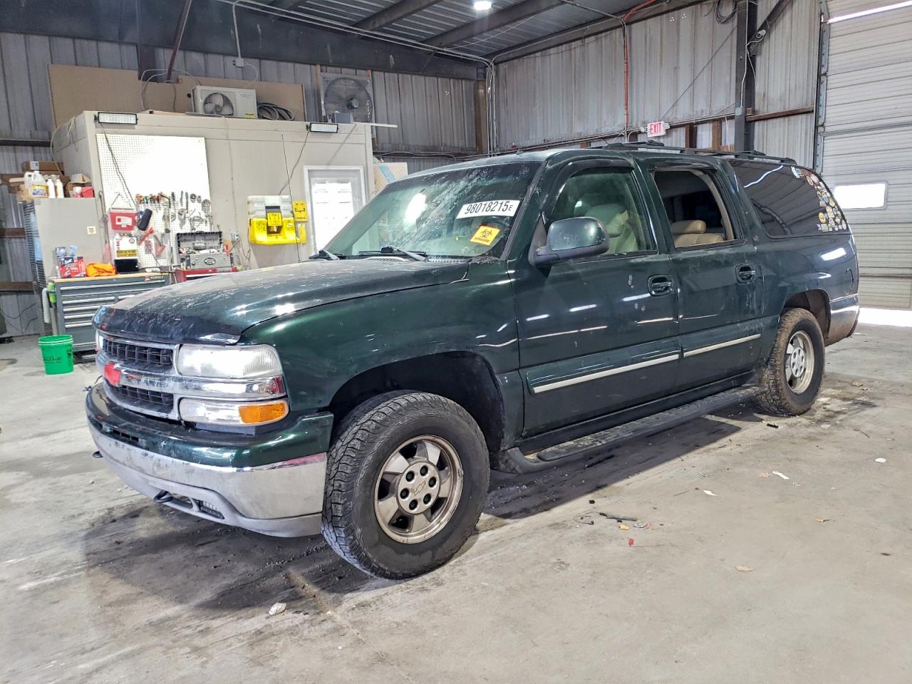 CHEVROLET SUBURBAN K 2002