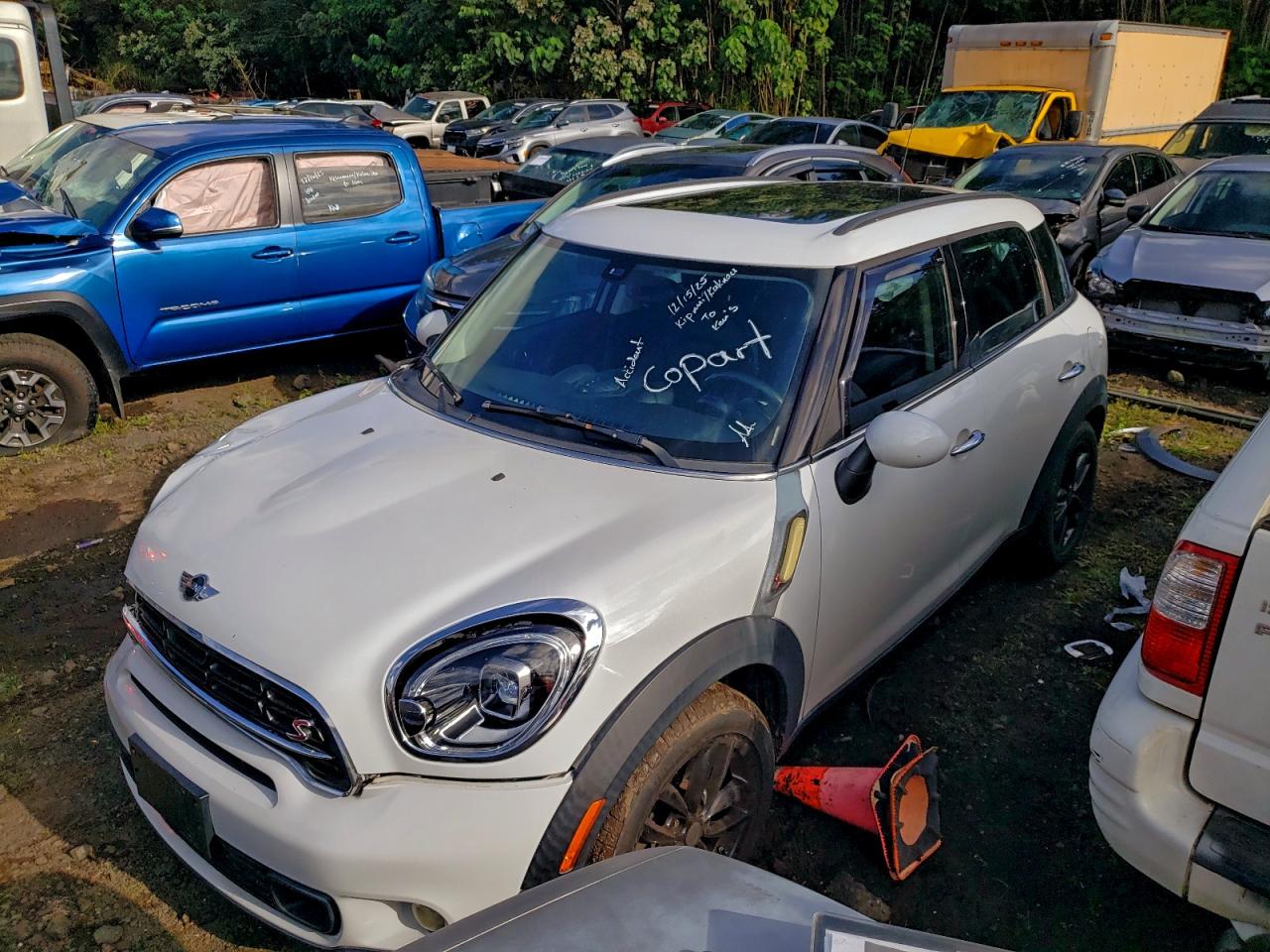 MINI COOPER 2015