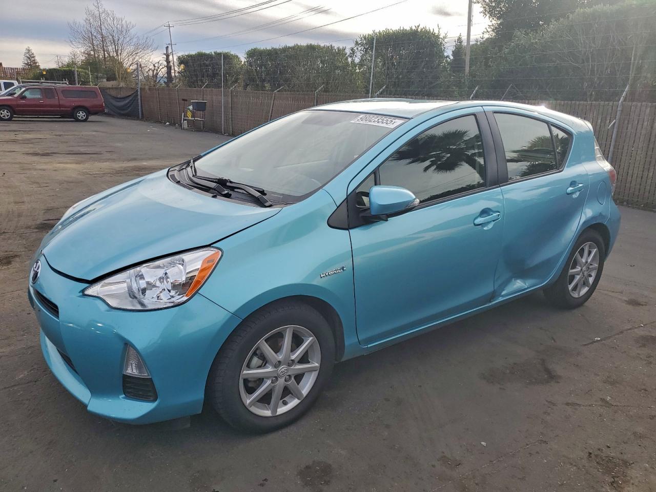 TOYOTA PRIUS C 2012