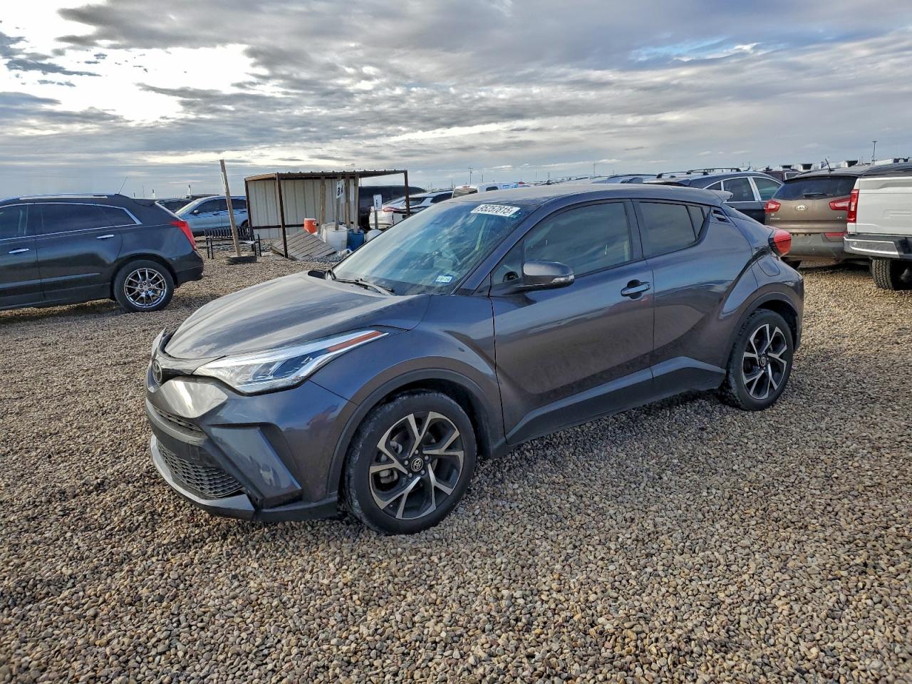 TOYOTA C-HR XLE 2020
