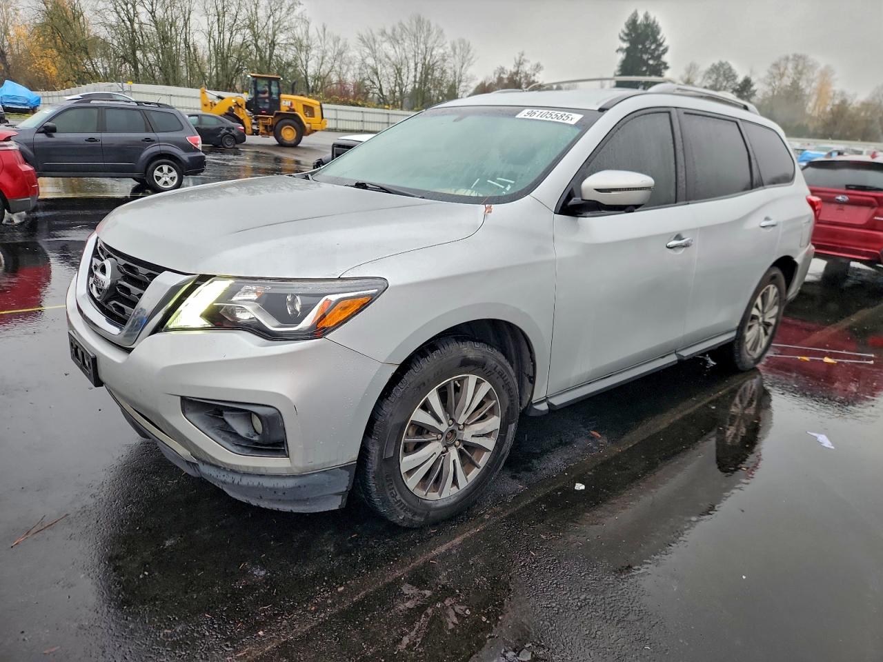 NISSAN PATHFINDER 2017