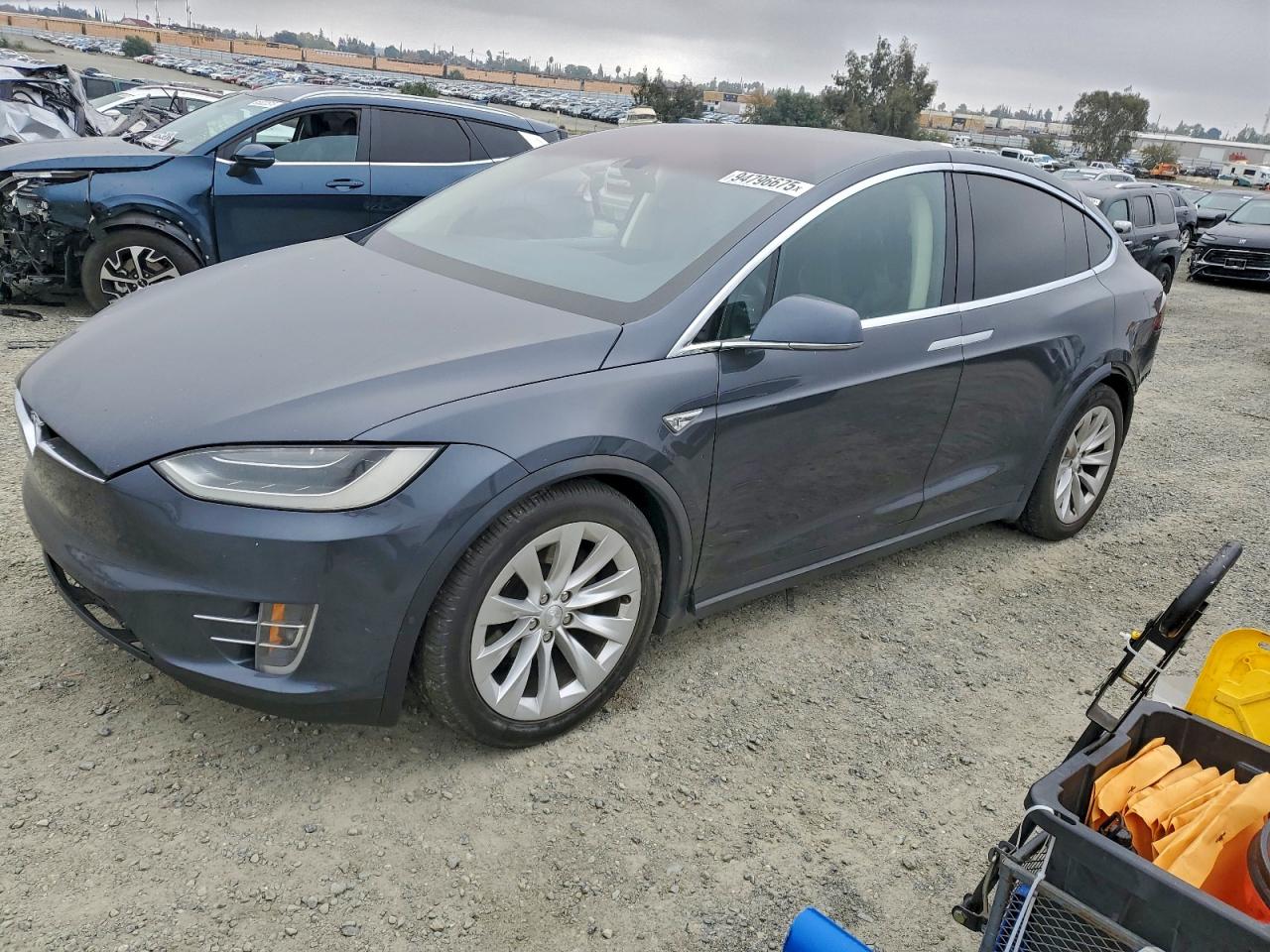 TESLA MODEL X 2016