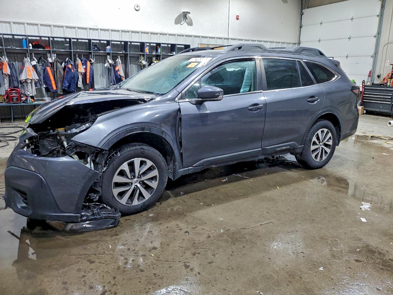 SUBARU OUTBACK 2021
