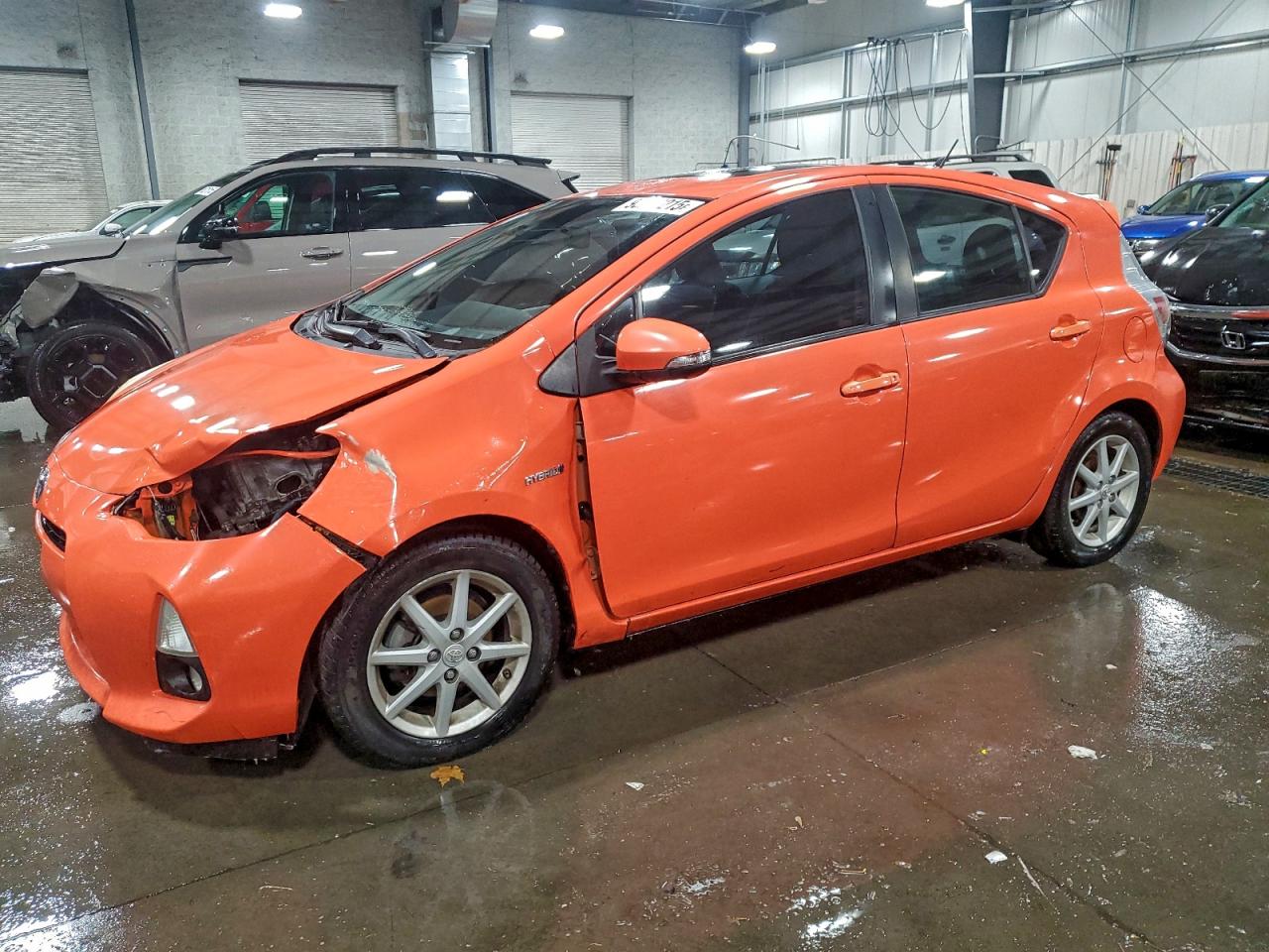 TOYOTA PRIUS C 2012