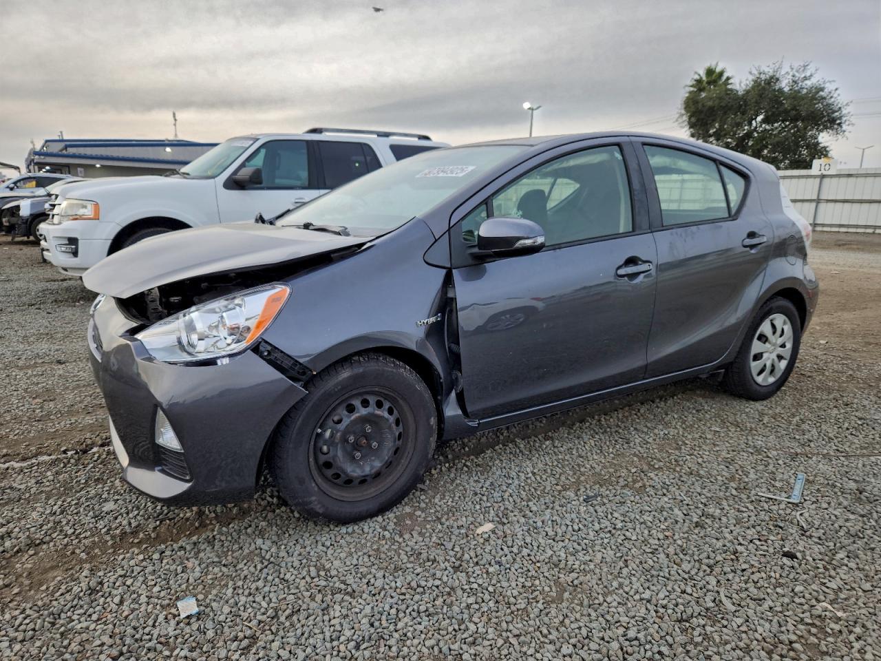 TOYOTA PRIUS C 2014