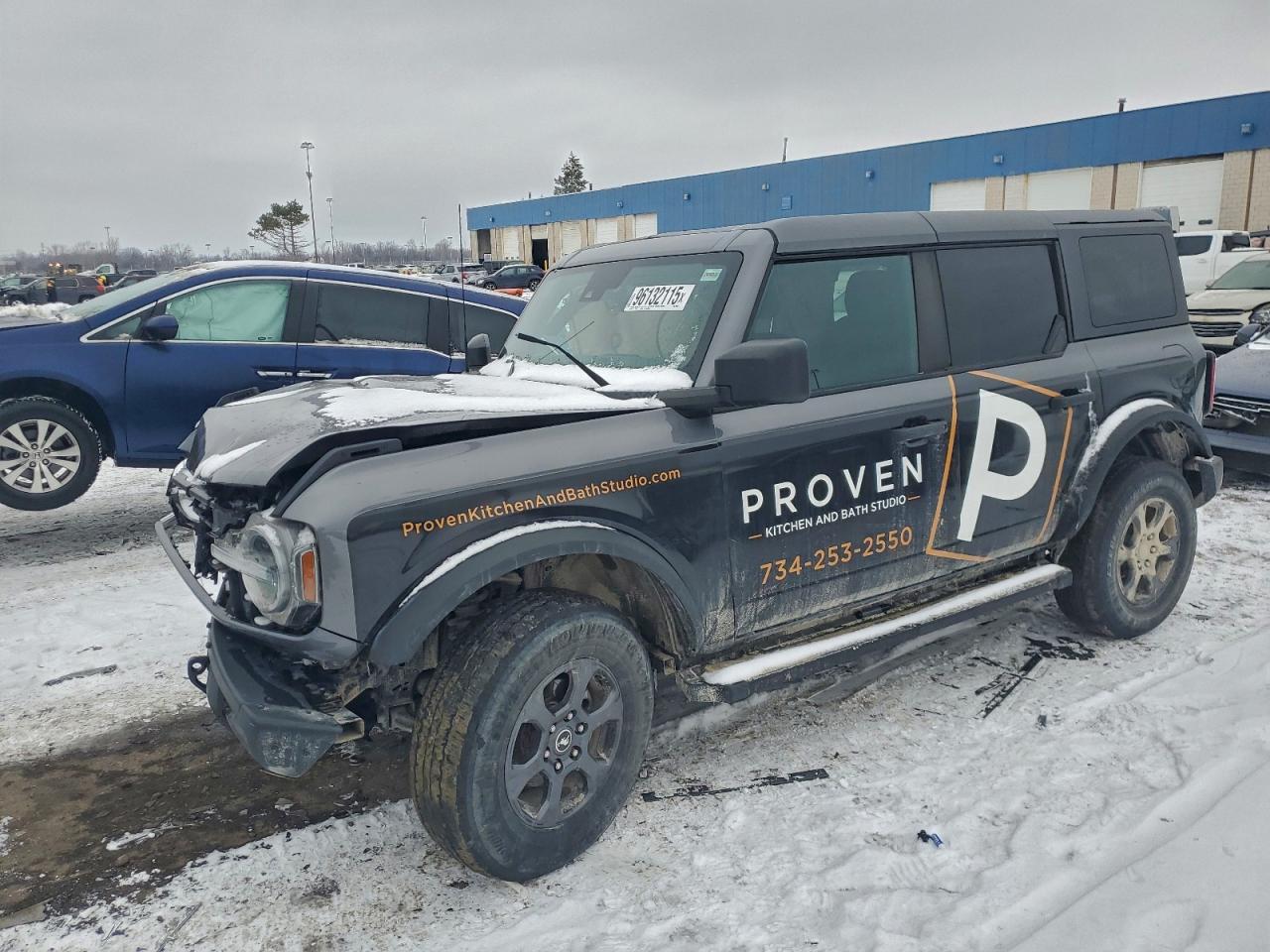 FORD BRONCO 2021