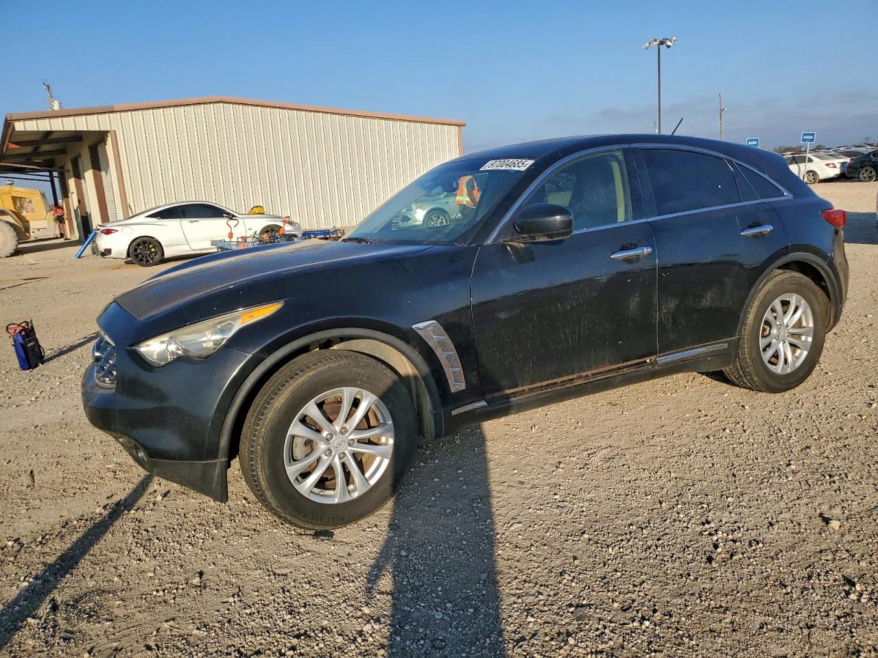 INFINITI FX35 2011