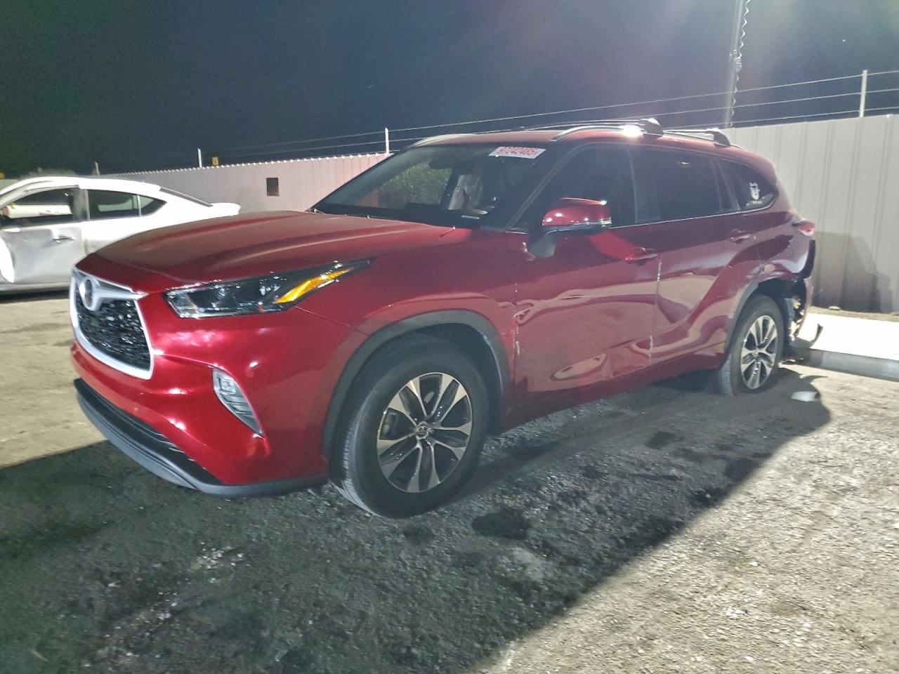 TOYOTA HIGHLANDER 2023