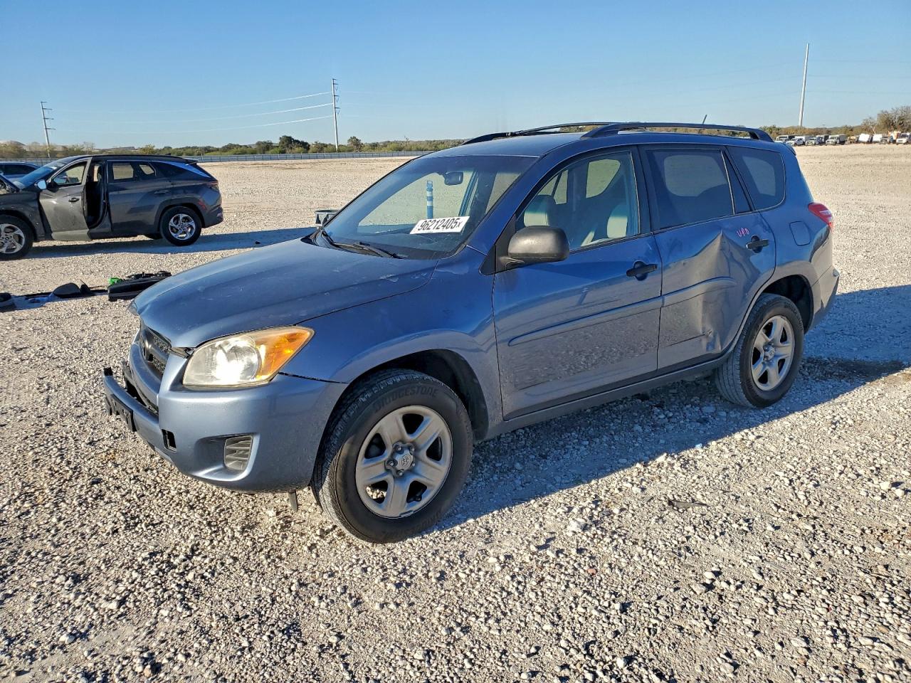 TOYOTA RAV4 2011