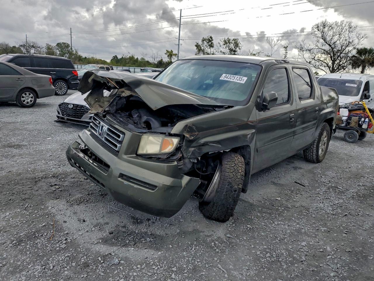 HONDA RIDGELINE 2006