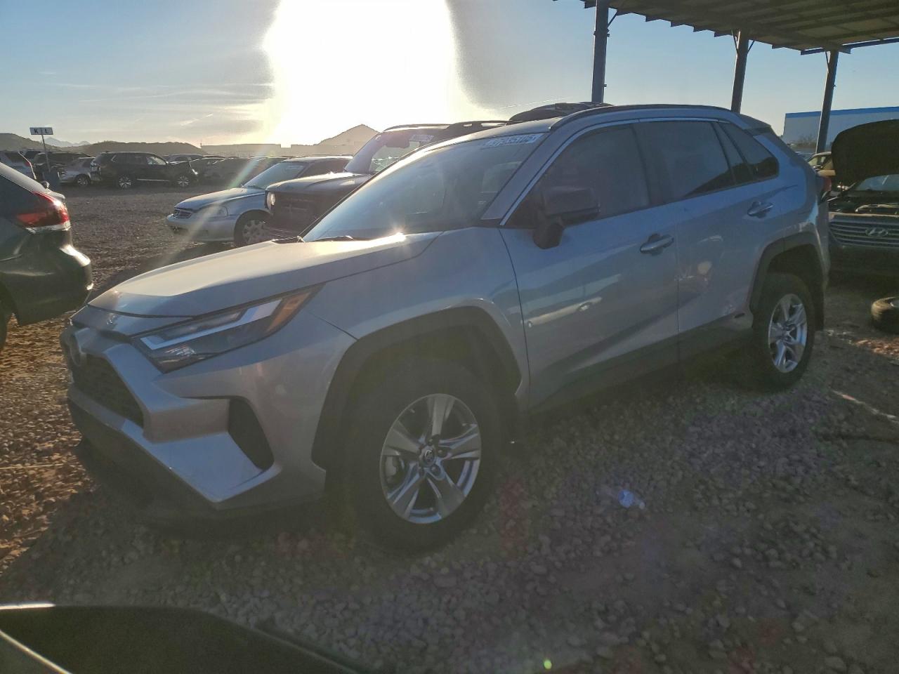 TOYOTA RAV4 2024
