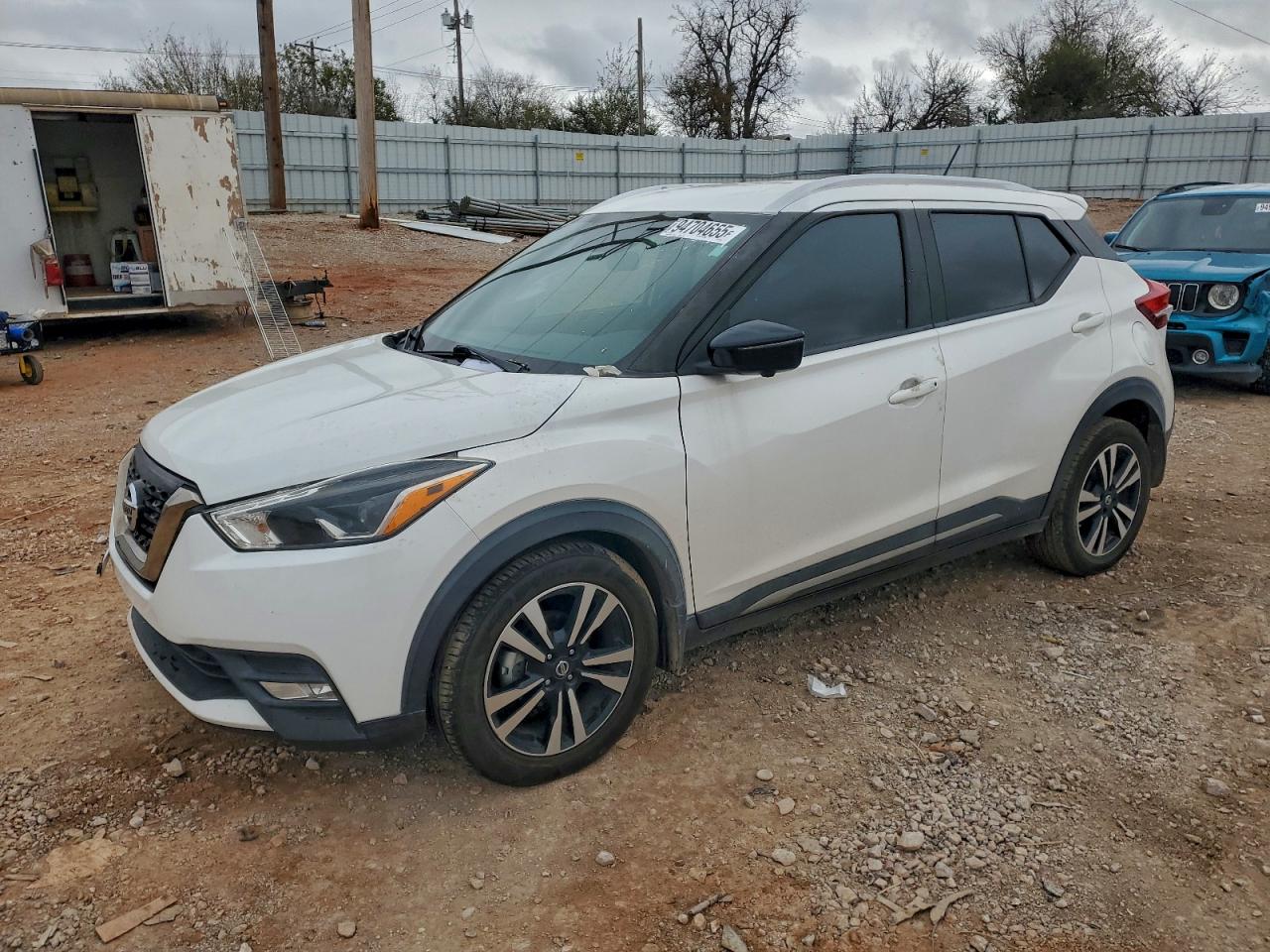 NISSAN KICKS 2019
