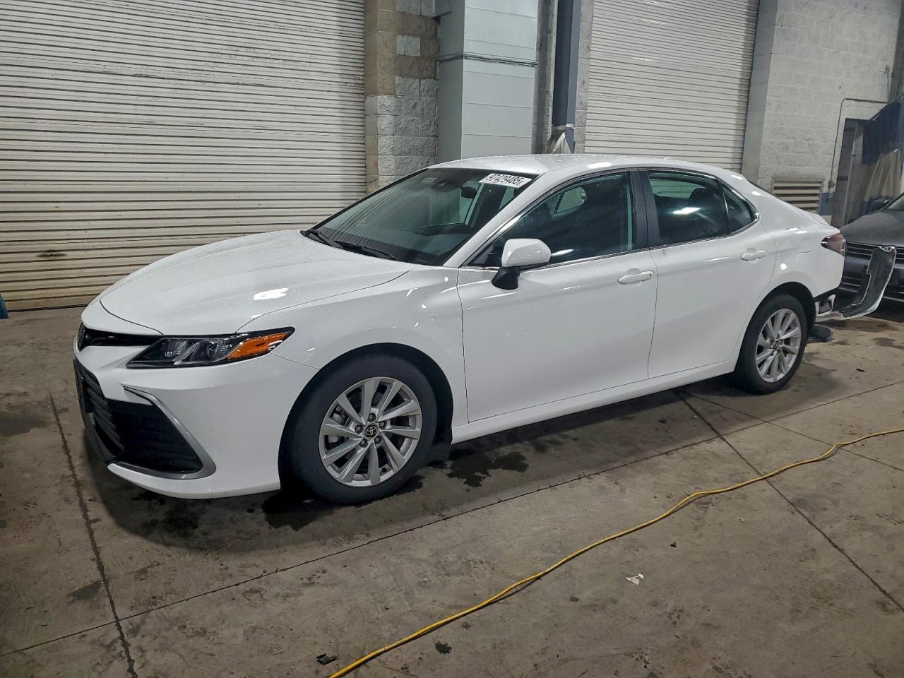TOYOTA CAMRY LE 2022