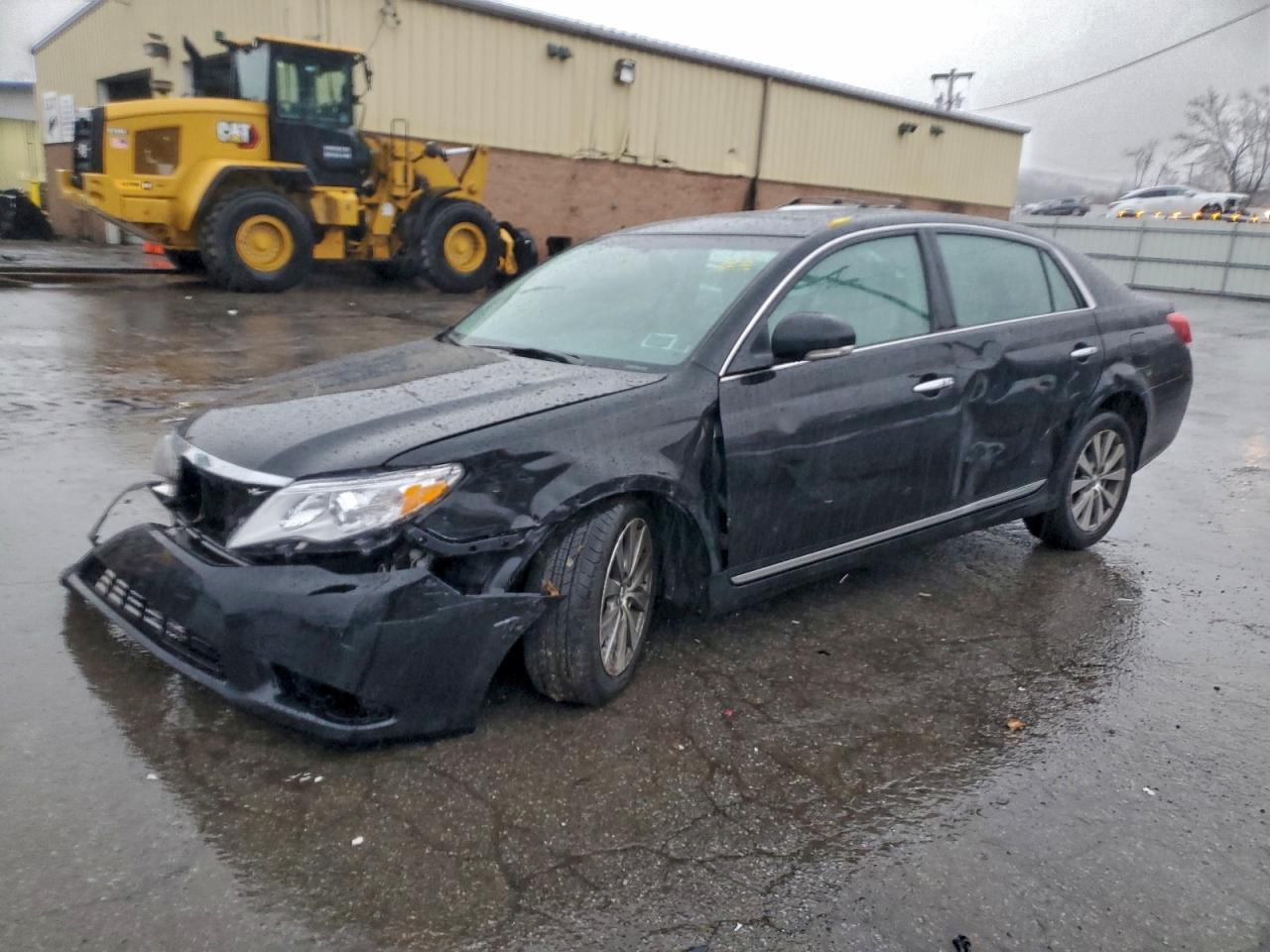 TOYOTA AVALON 2011