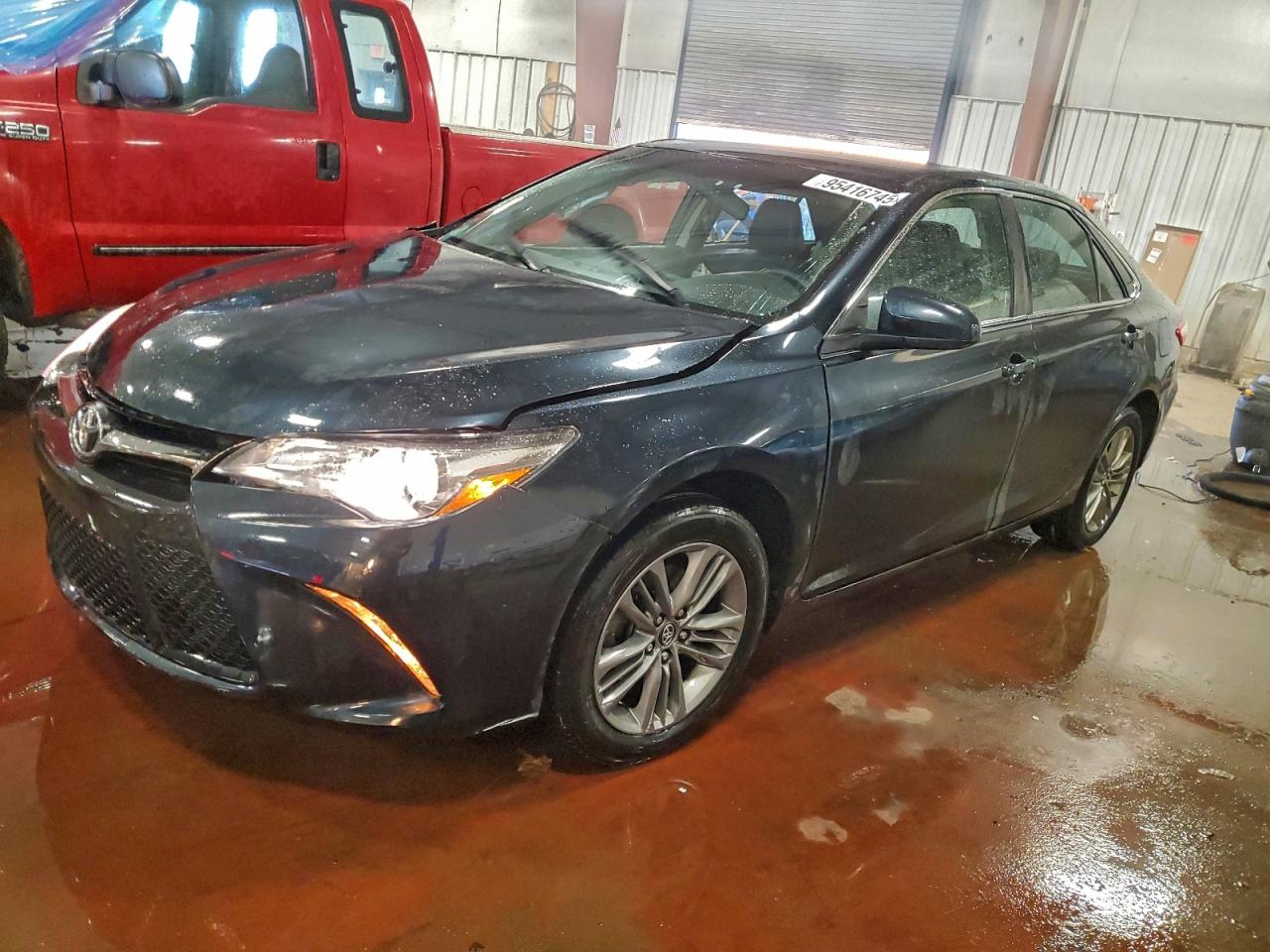 TOYOTA CAMRY 2017