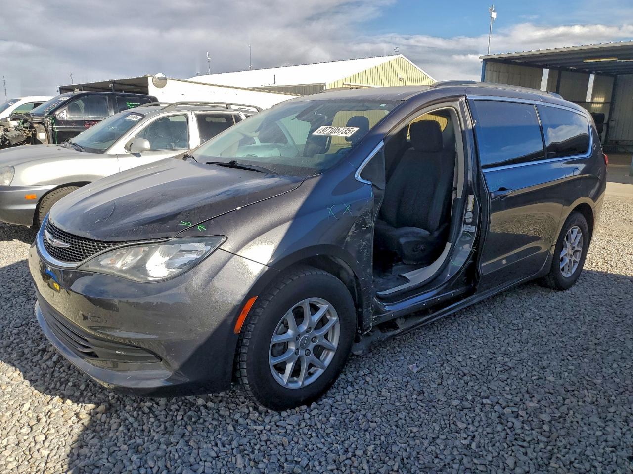 CHRYSLER PACIFICA L 2017