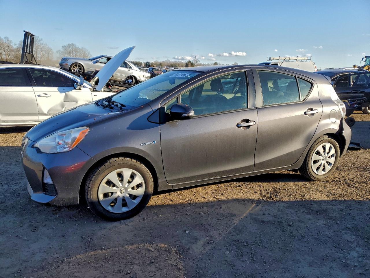 TOYOTA PRIUS C 2012