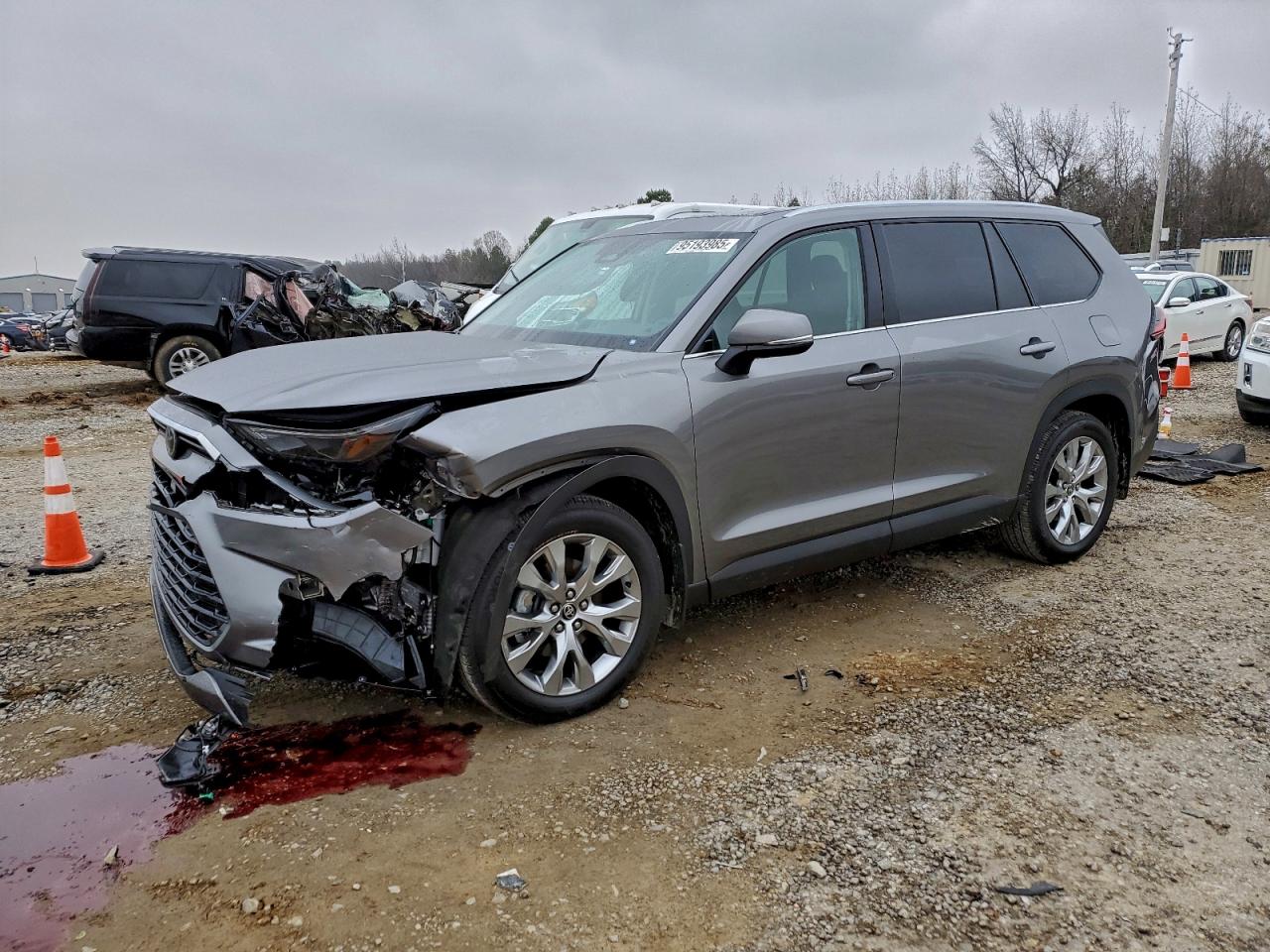 TOYOTA GRAND HIGHLANDER 2025