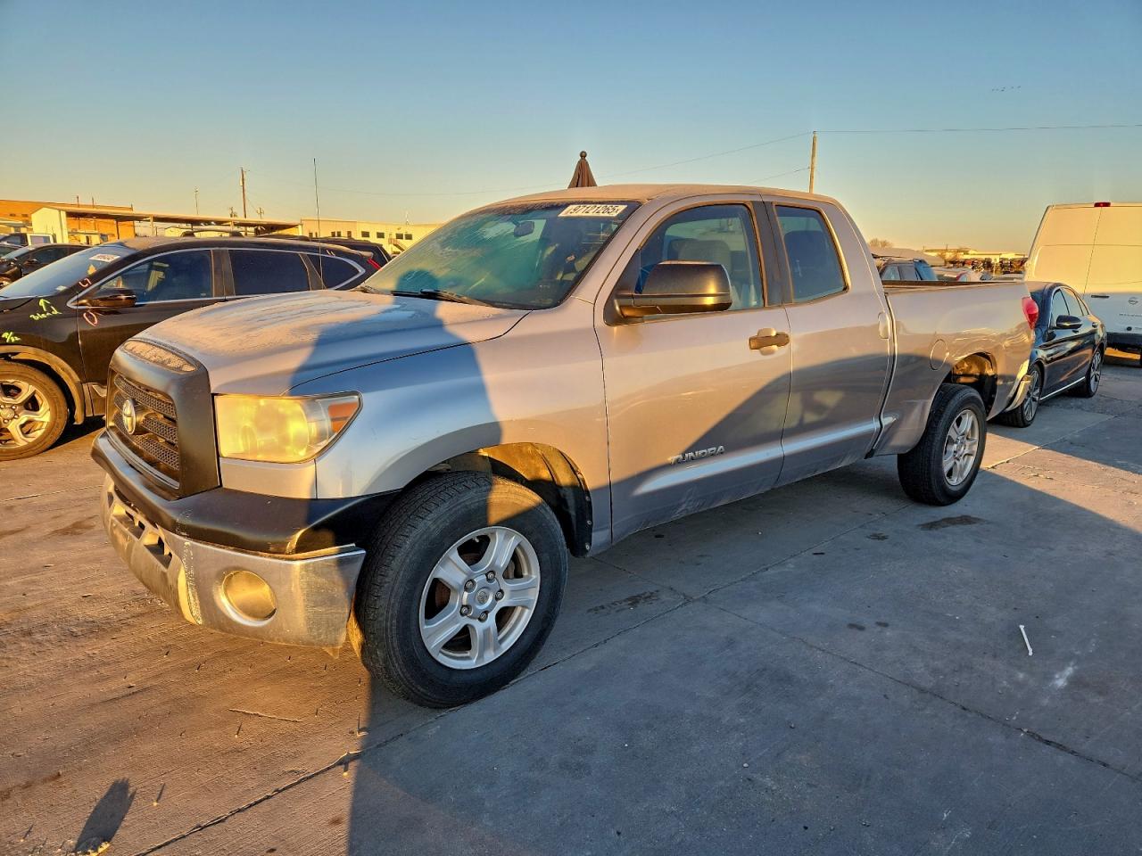 TOYOTA TUNDRA 2008