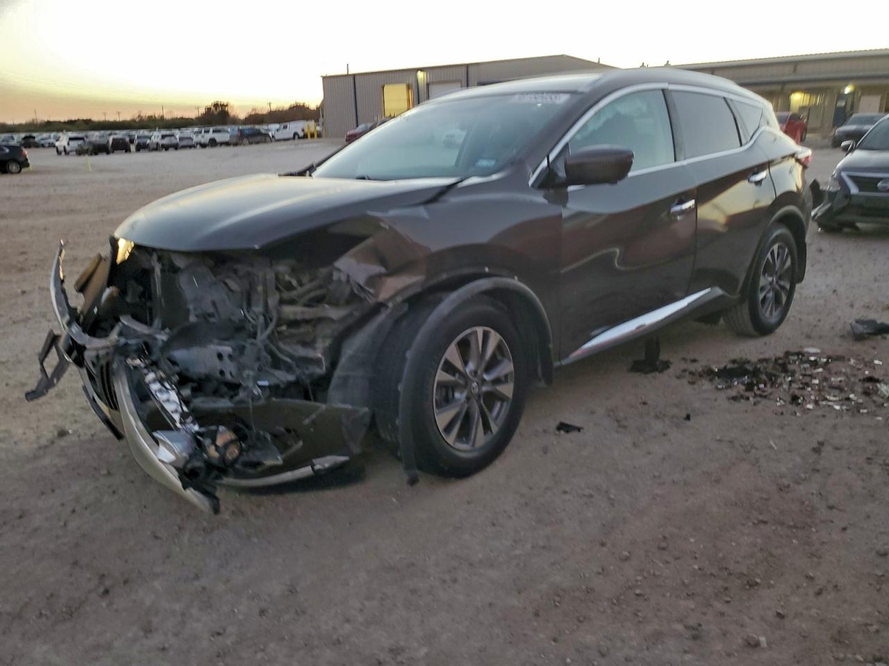 NISSAN MURANO 2016