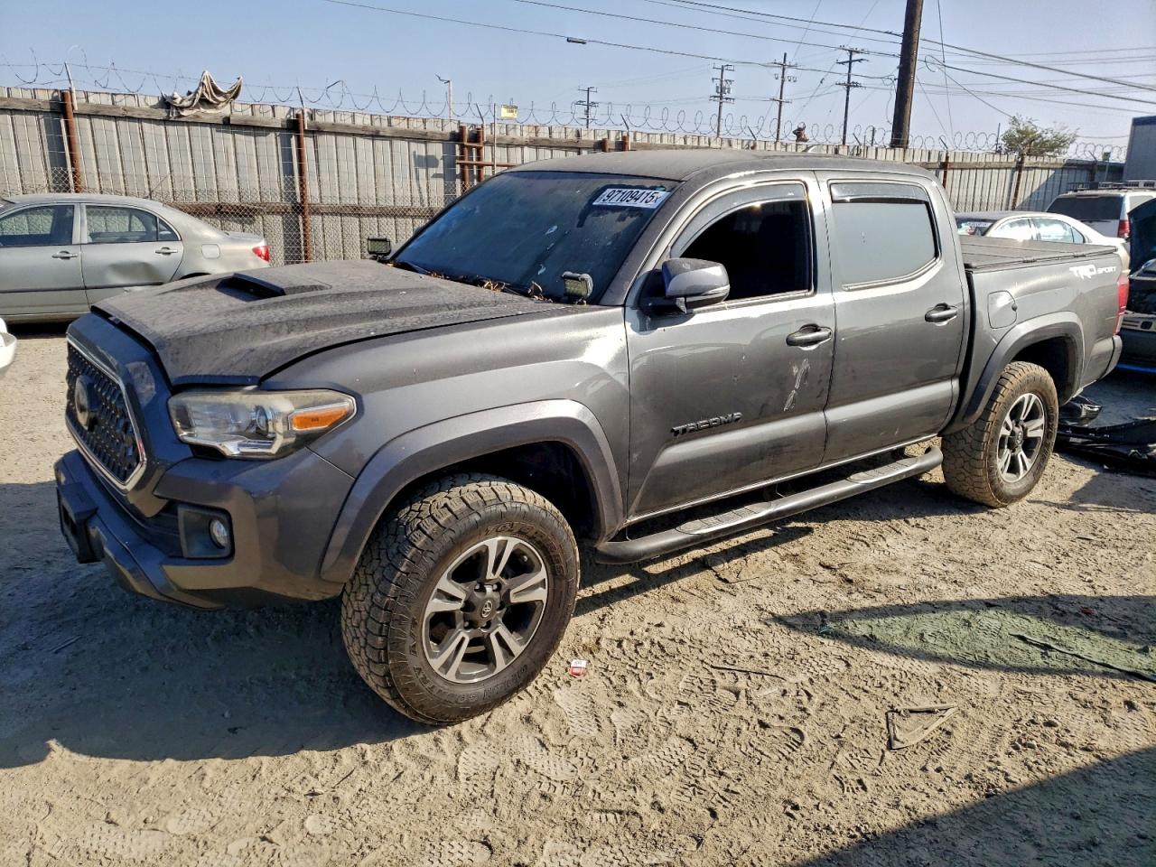 TOYOTA TACOMA DOU 2018