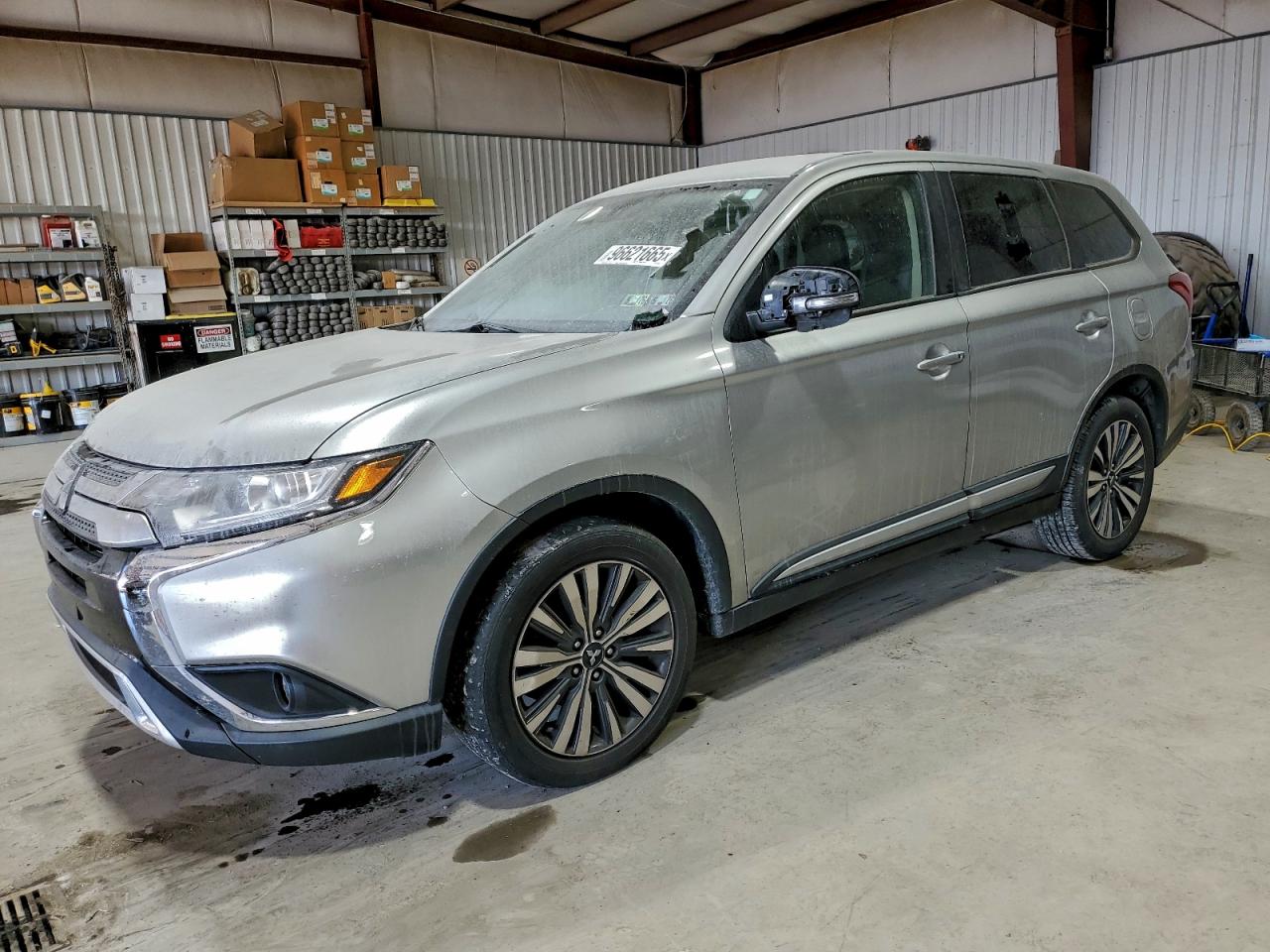 MITSUBISHI OUTLANDER 2020
