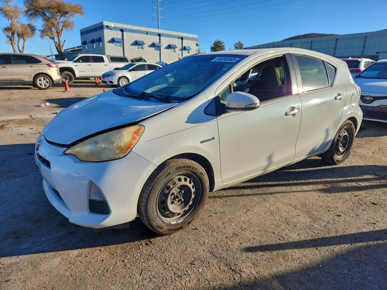 TOYOTA PRIUS C 2013