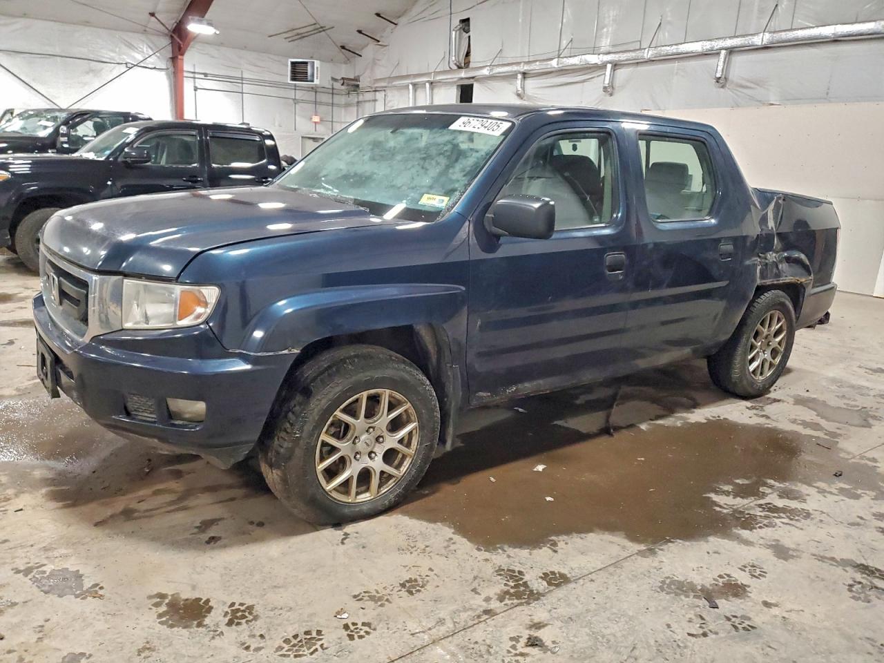 HONDA RIDGELINE 2010