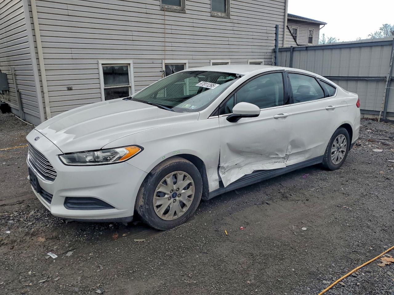 FORD FUSION S 2014