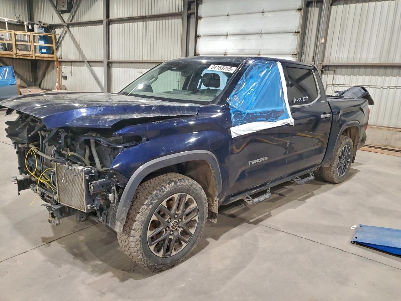 TOYOTA TUNDRA CRE 2022