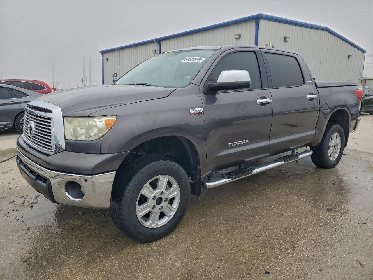 TOYOTA TUNDRA CRE 2013