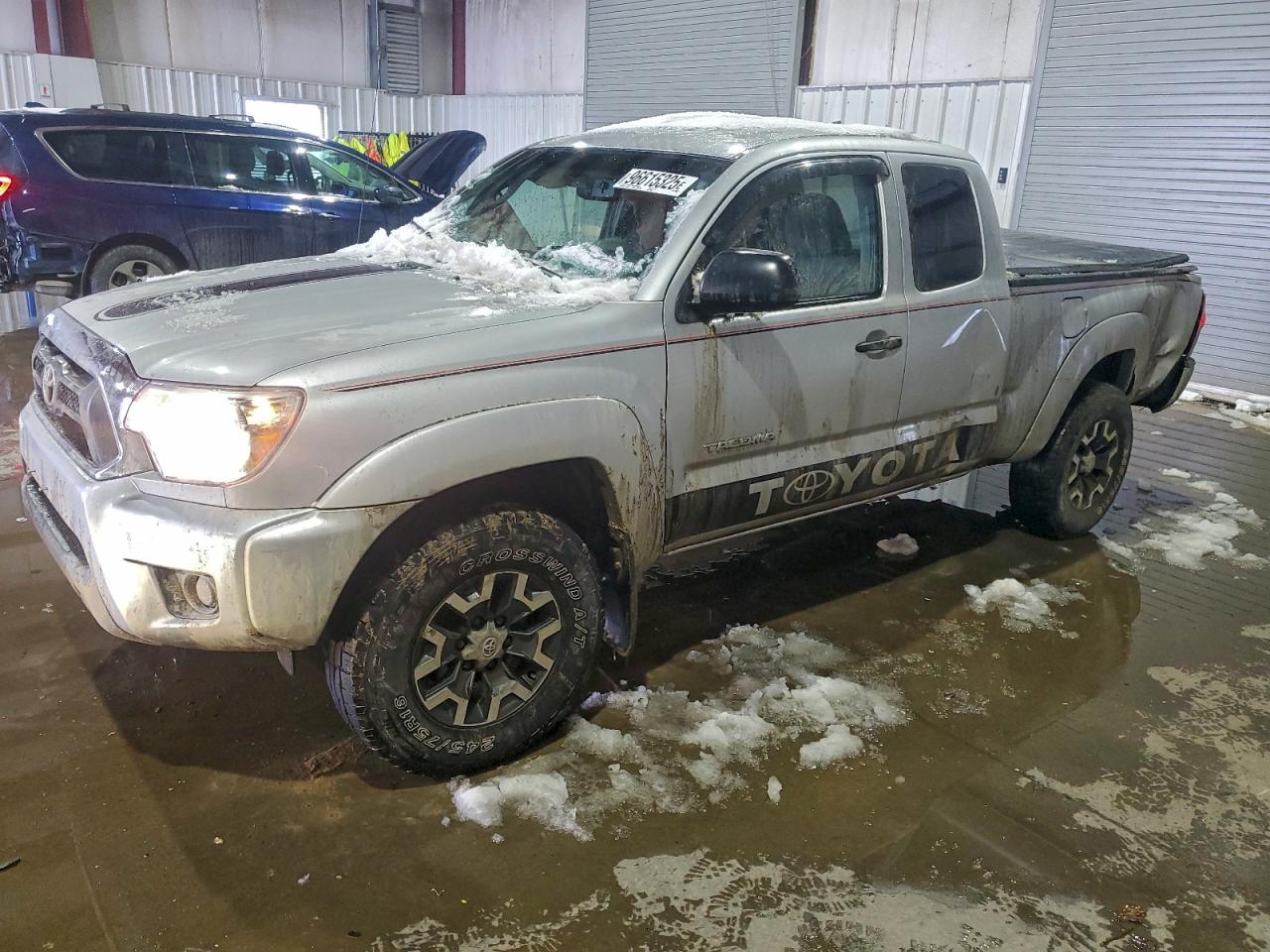 TOYOTA TACOMA ACC 2012