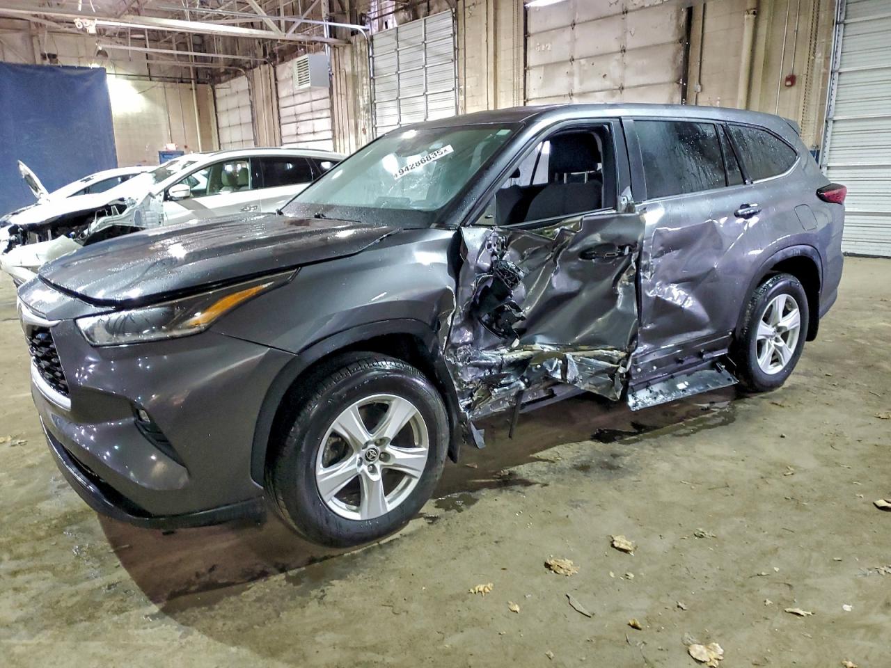 TOYOTA HIGHLANDER 2021