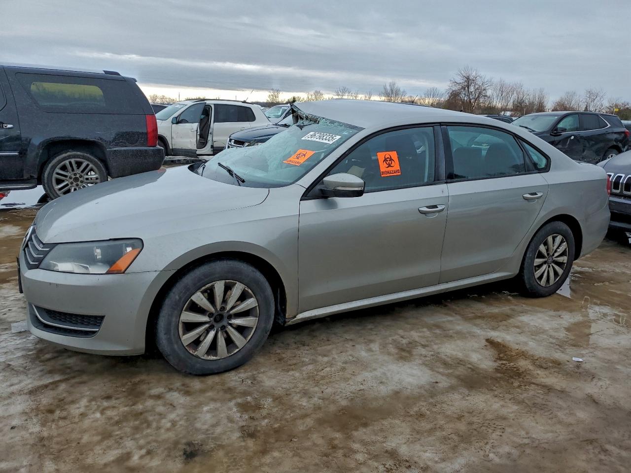 VOLKSWAGEN PASSAT S 2013