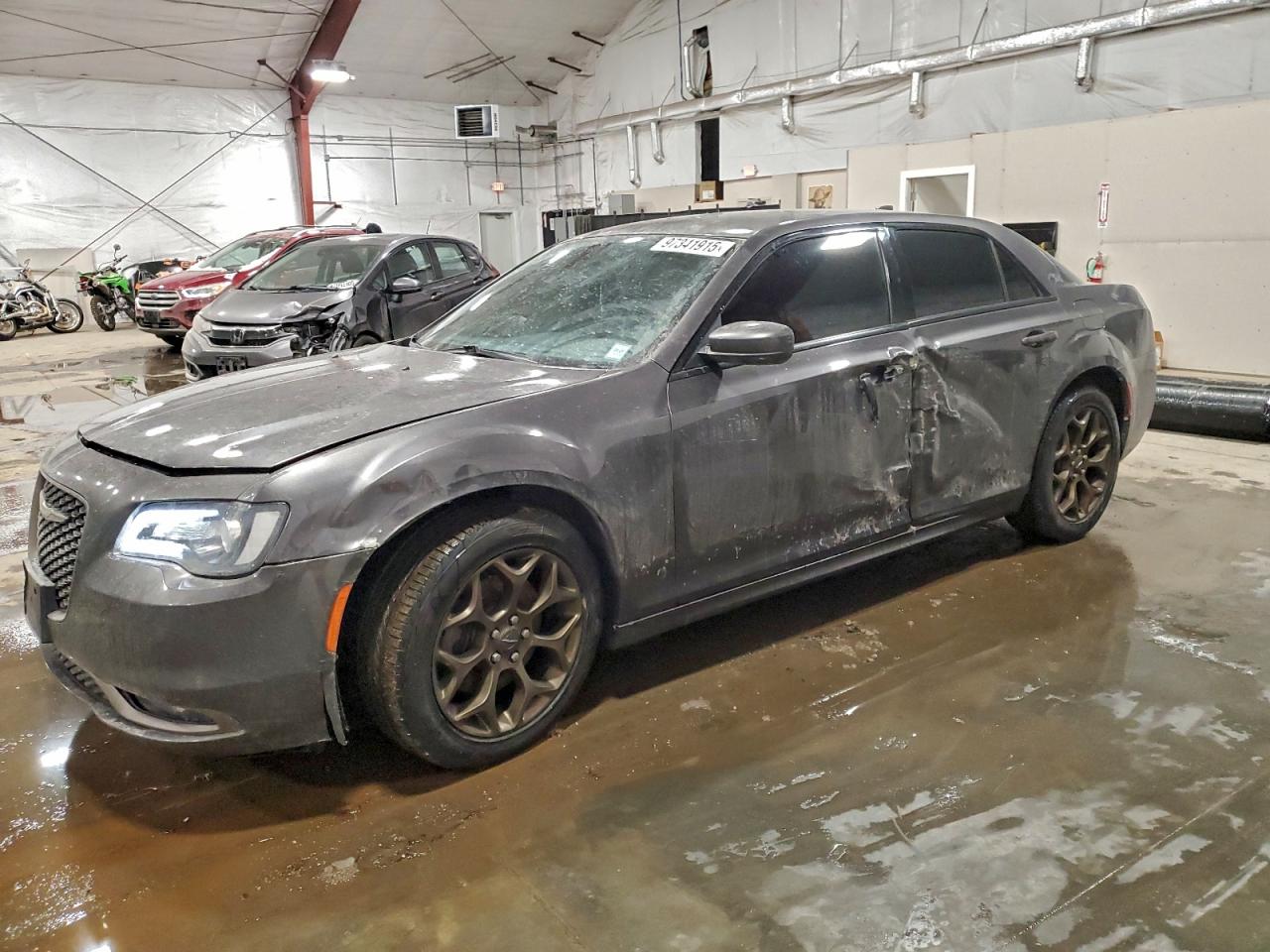 CHRYSLER 300 2017