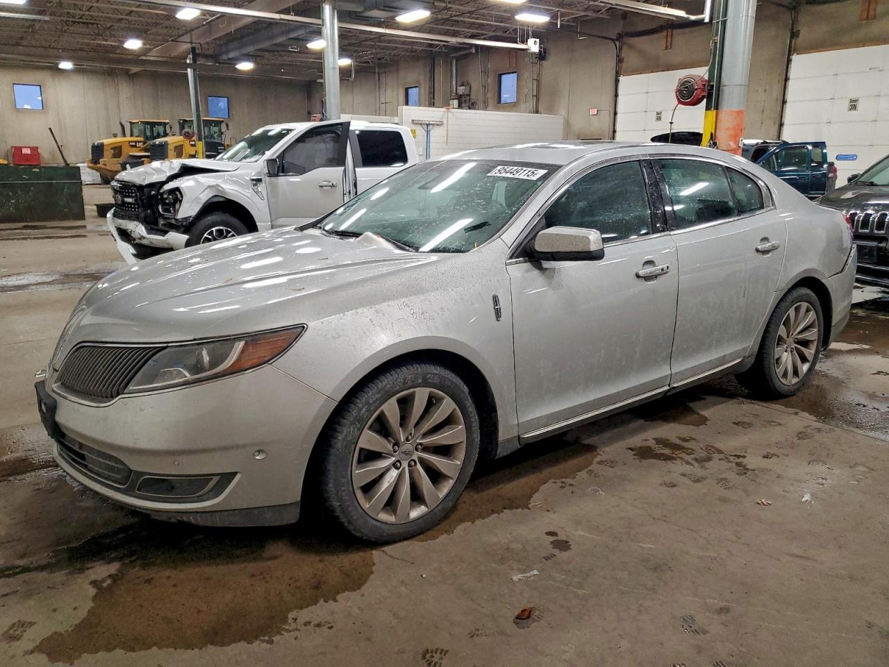 LINCOLN MKS 2013