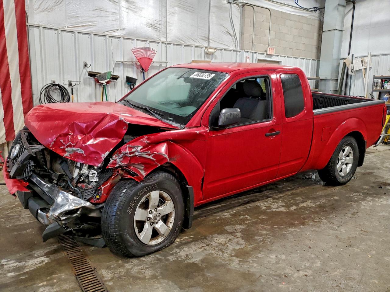 NISSAN FRONTIER K 2010