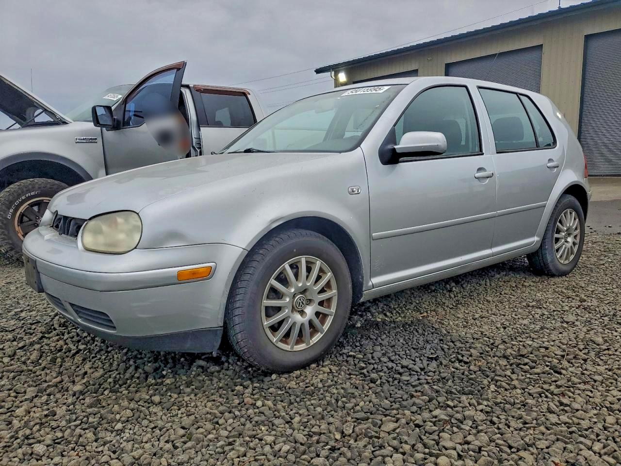 VOLKSWAGEN GOLF GLS 2003