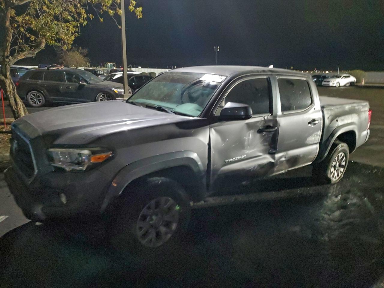 TOYOTA TACOMA DOU 2017