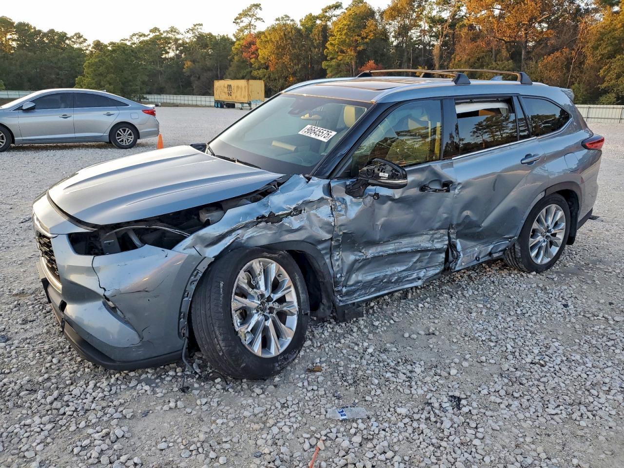 TOYOTA HIGHLANDER HYBRID 2023