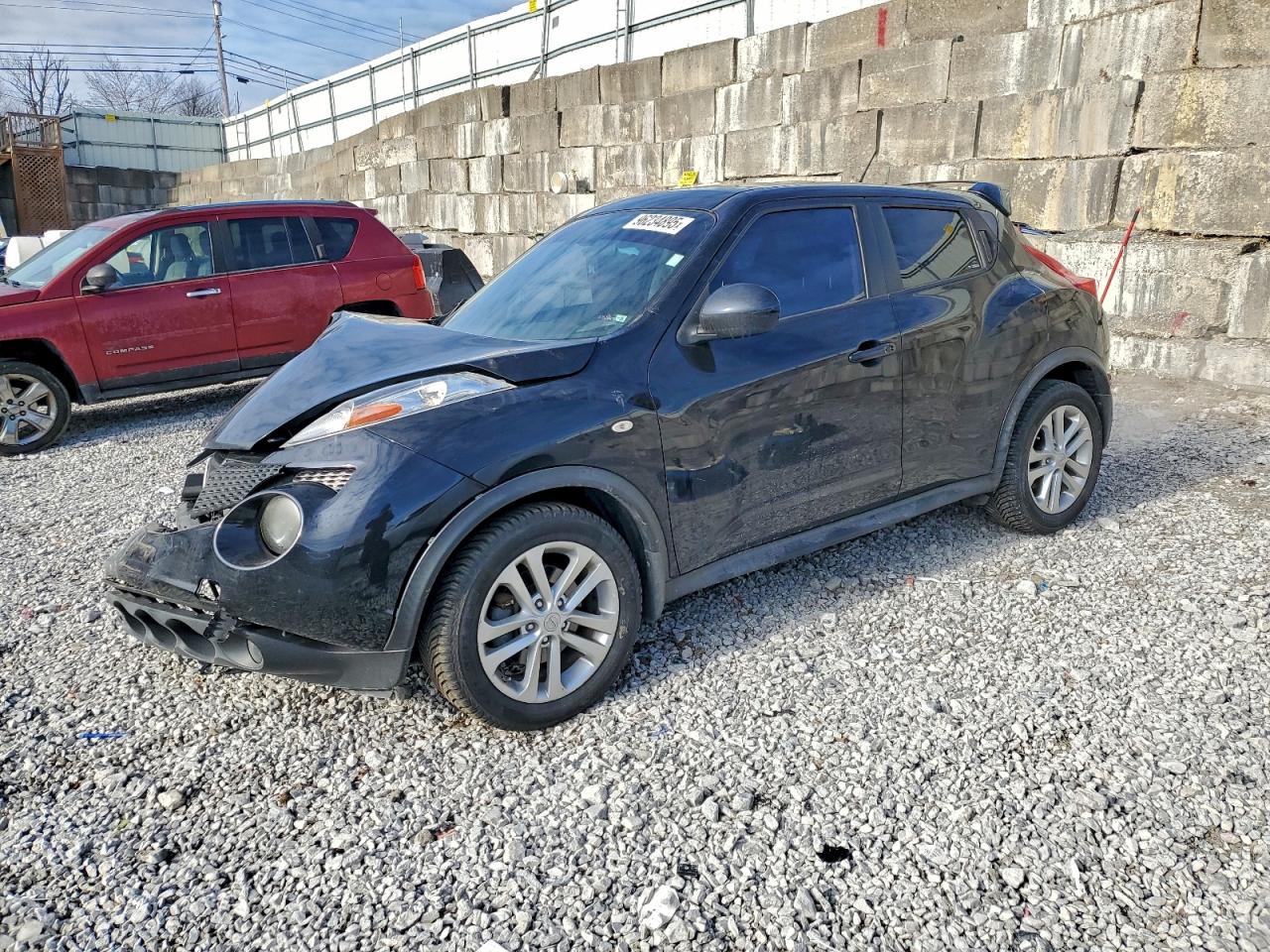 NISSAN JUKE S 2013