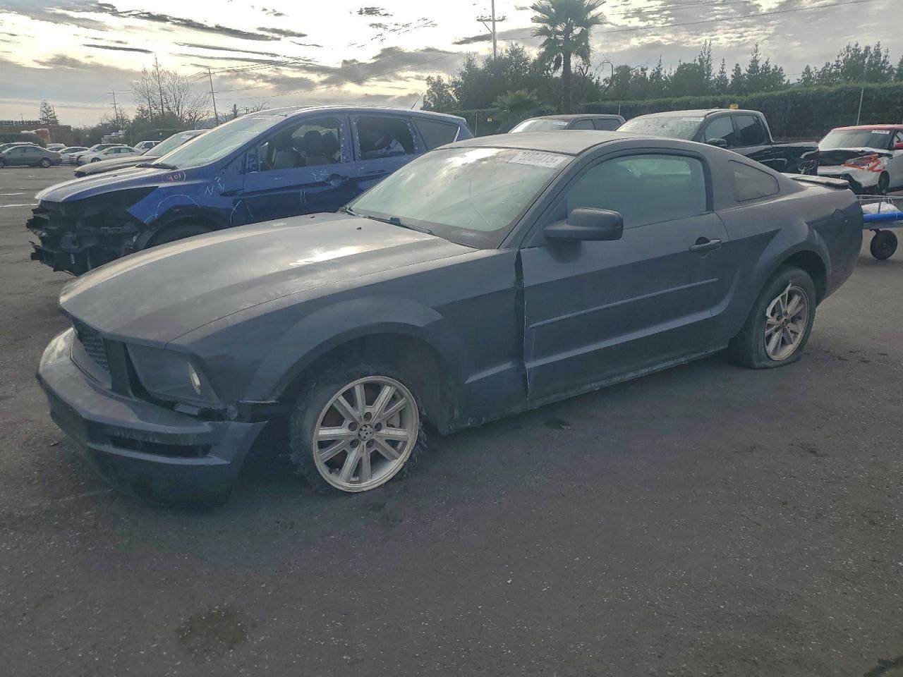 FORD MUSTANG 2007