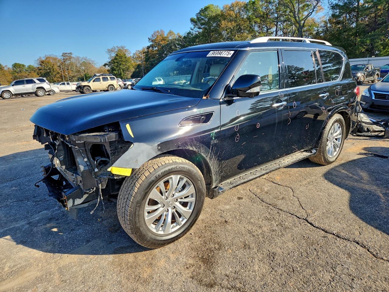 INFINITI QX80 2017