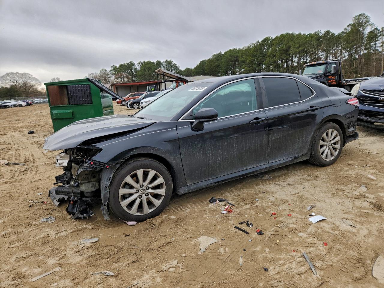 TOYOTA CAMRY LE 2020