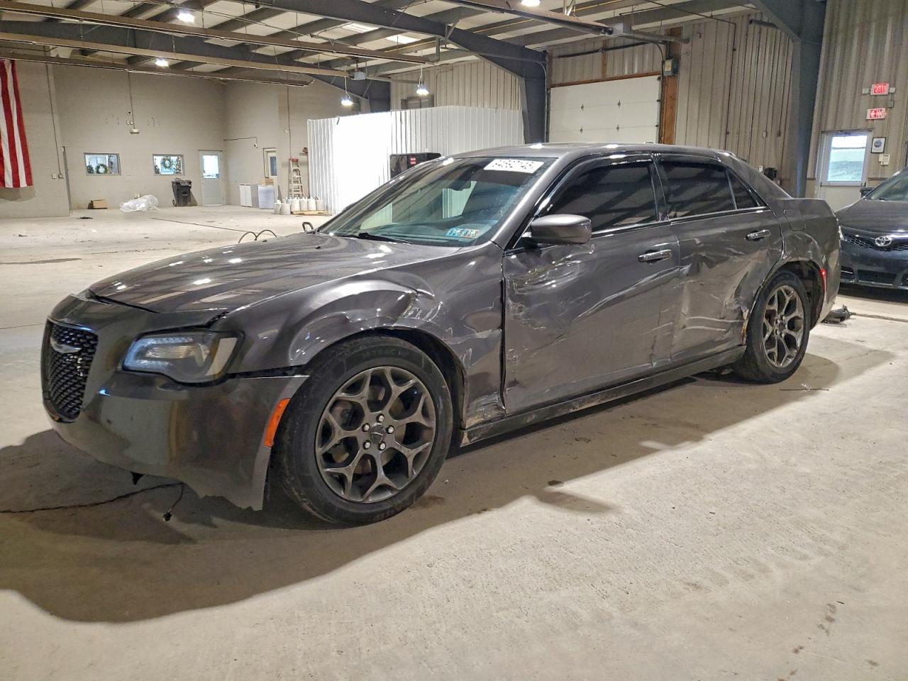 CHRYSLER 300 2016