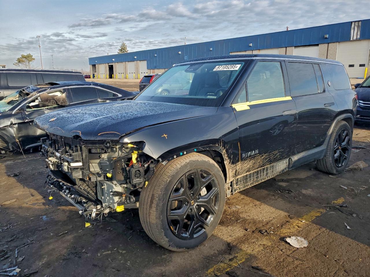 RIVIAN R1S ADVENT 2024