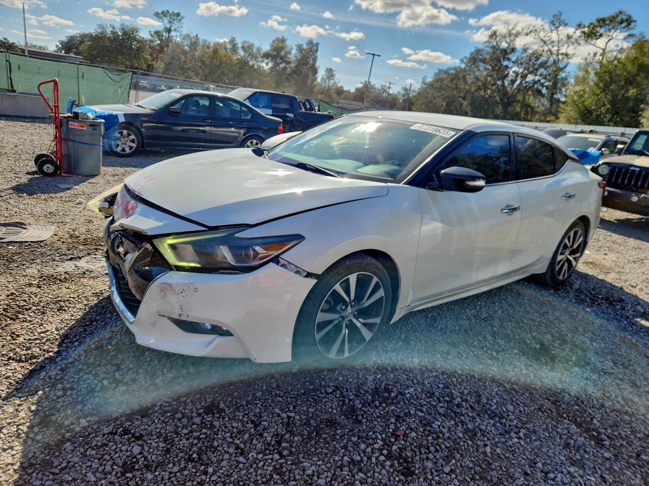 NISSAN MAXIMA 2017