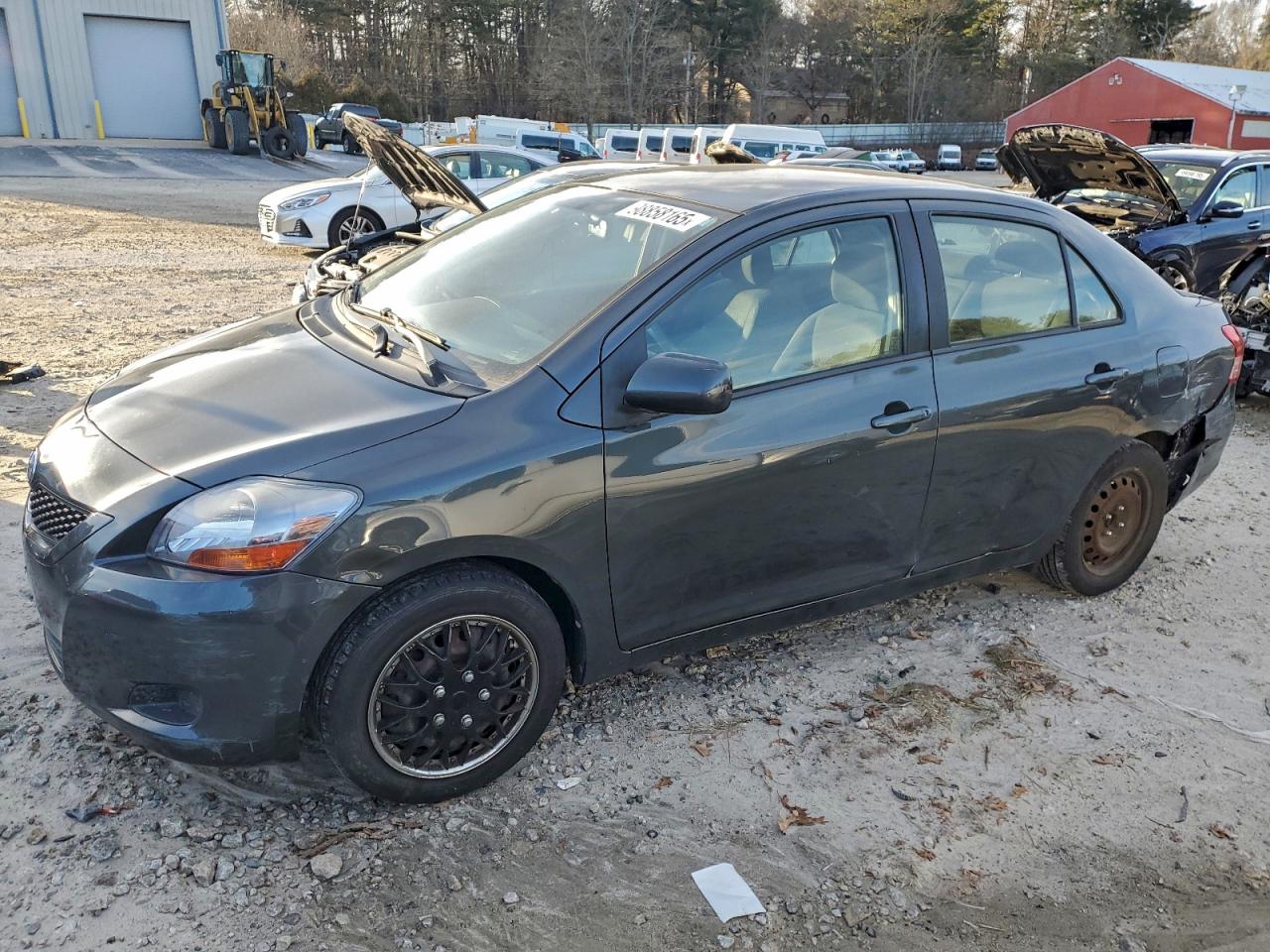 TOYOTA YARIS 2009