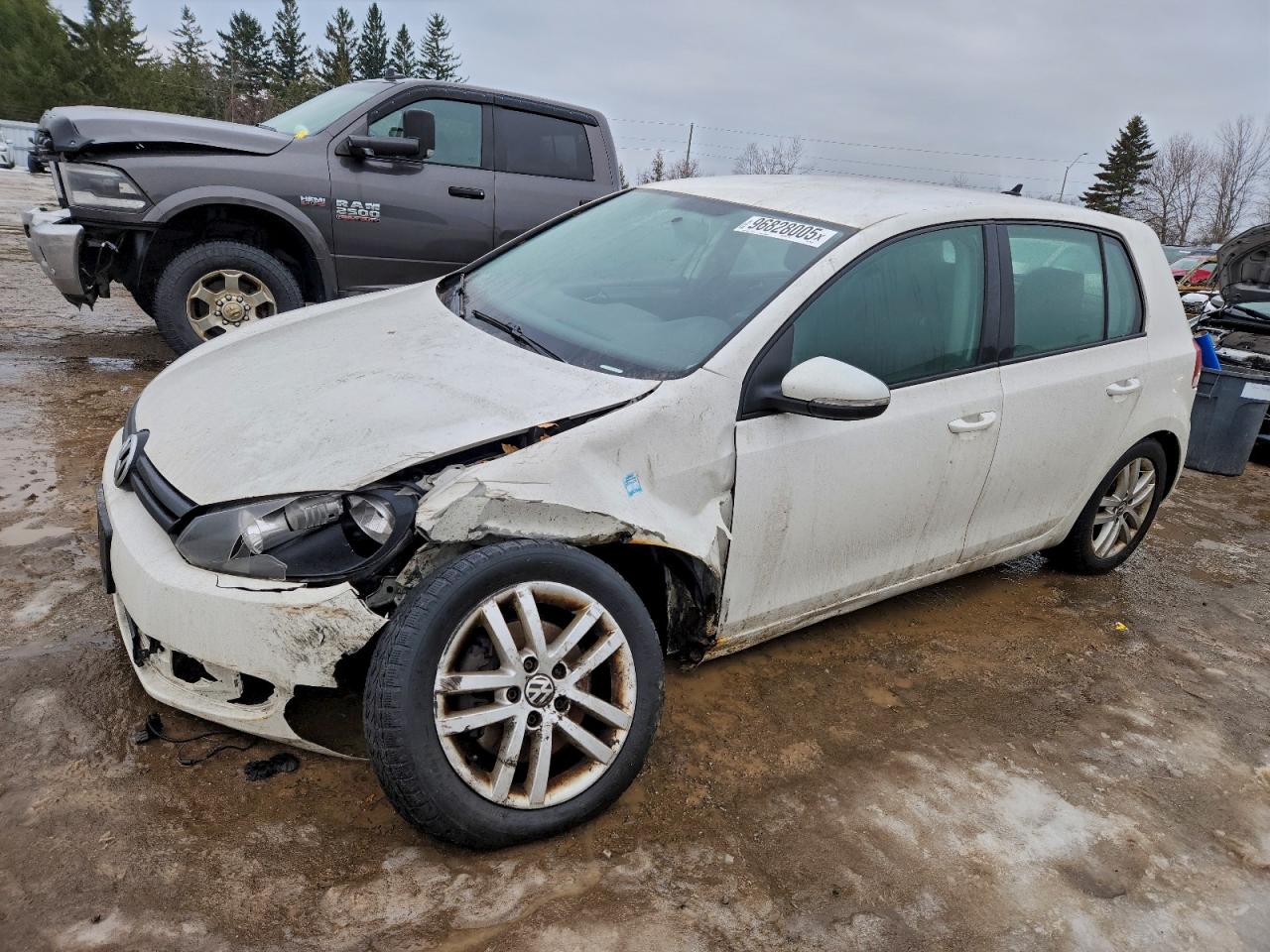 VOLKSWAGEN GOLF 2011